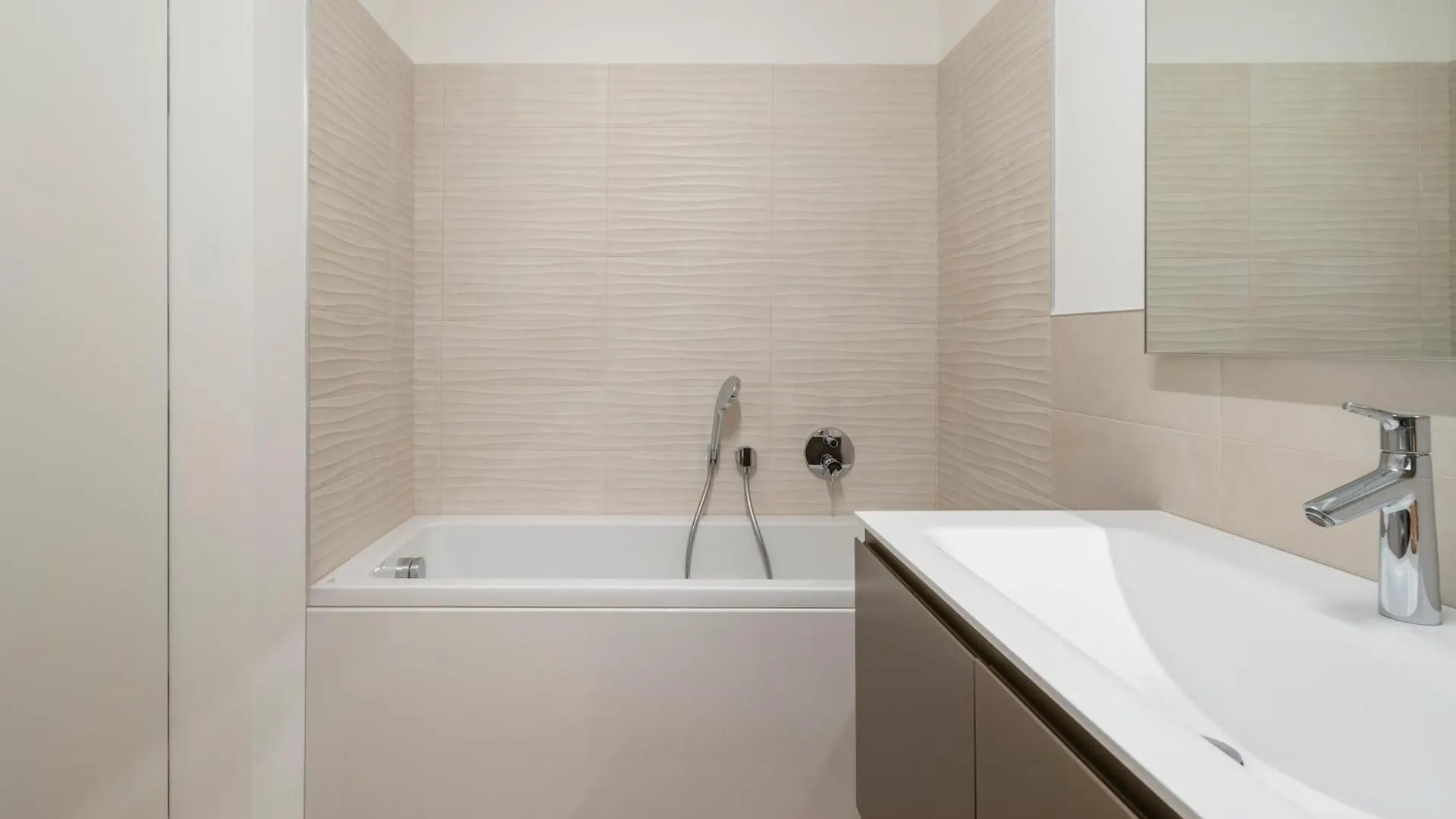 Lägenhet Asia Comfort Suite Battaglia Appartamenti Milano Italien