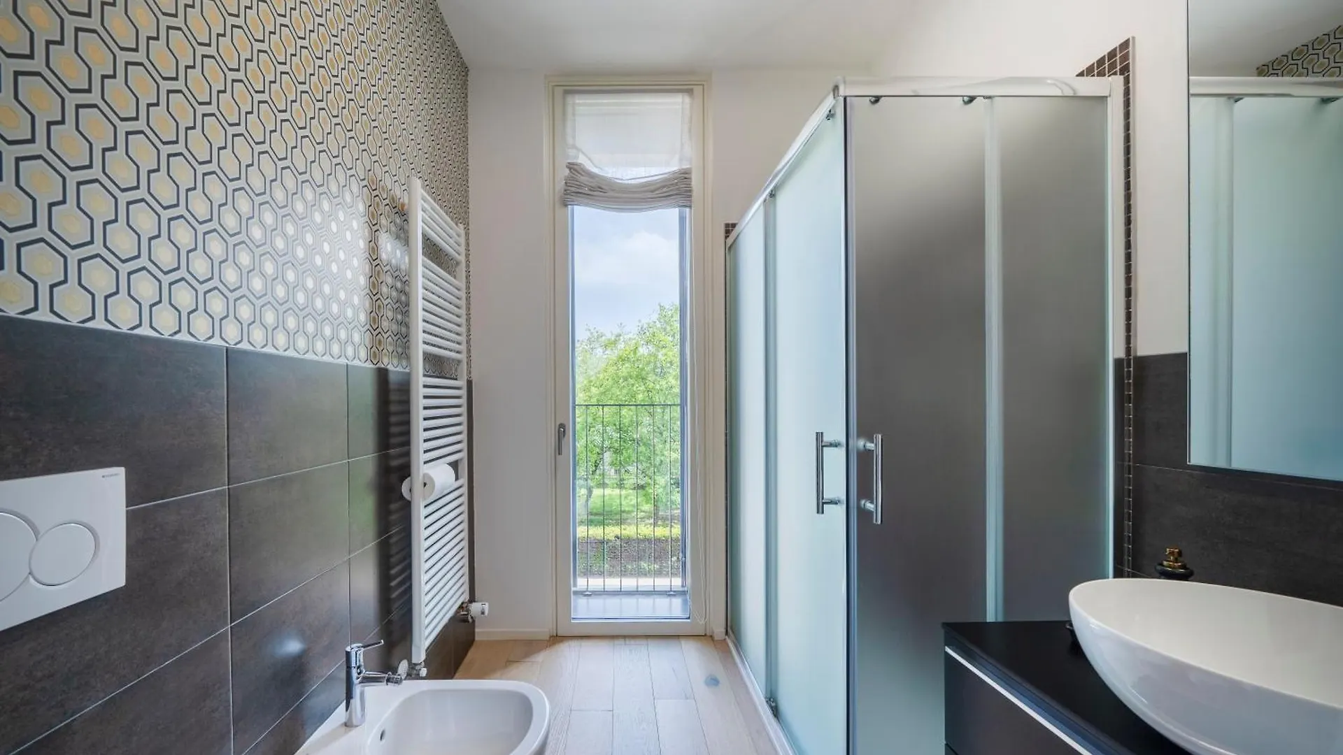 Asia Comfort Suite Battaglia Appartamenti Milano 0*,  Italien